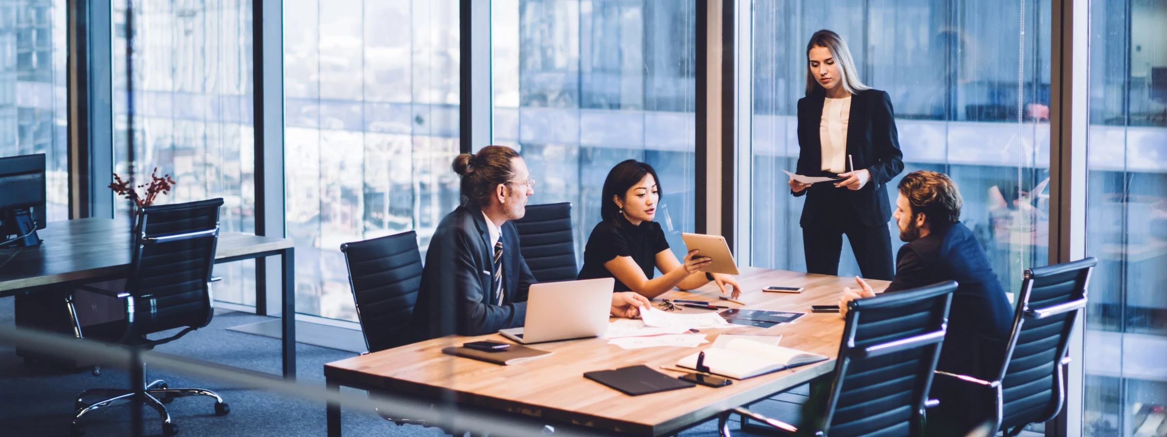 Data-Driven Work Cultures: How to Effectively Leverage Data